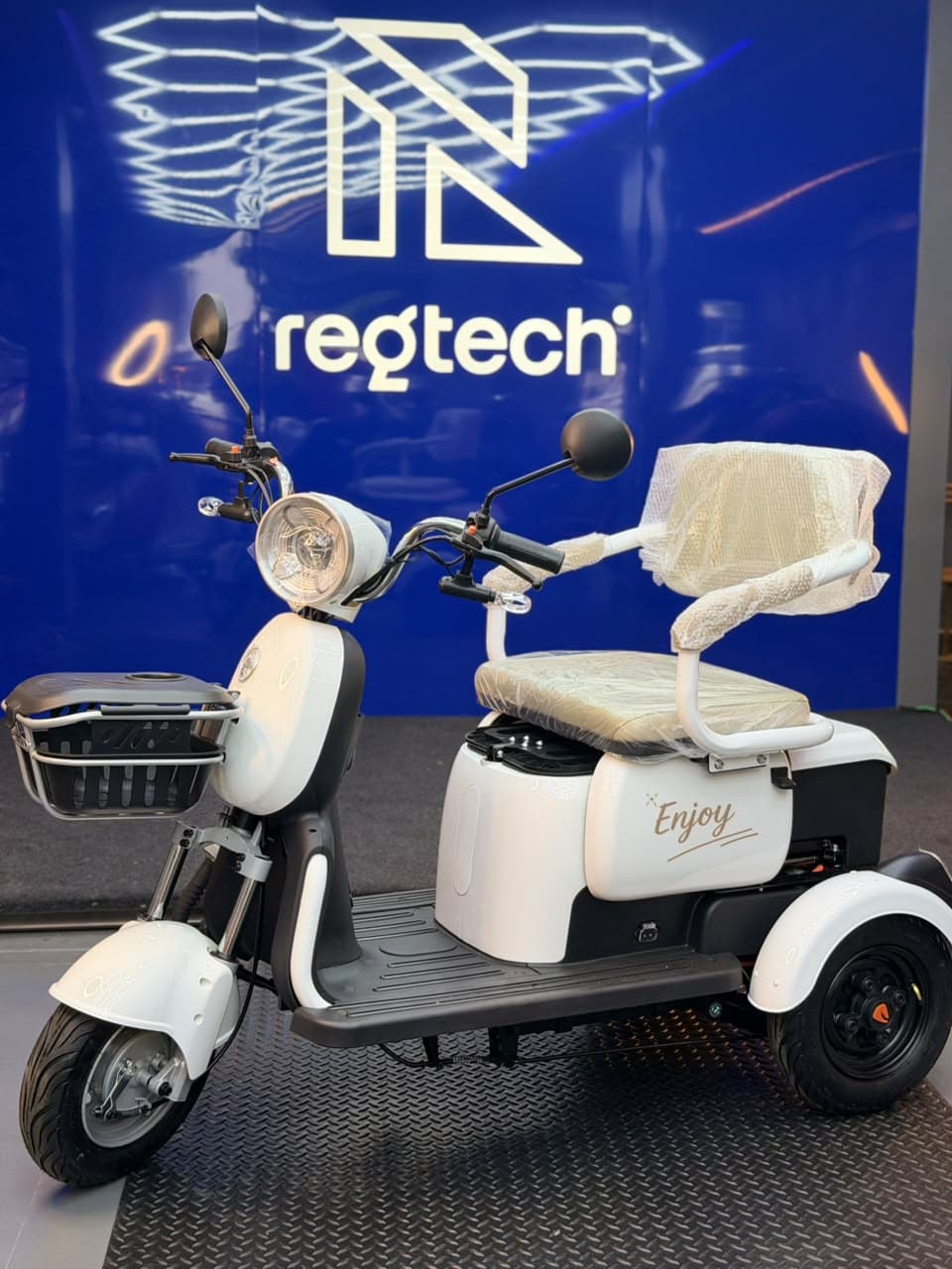 ZUB Triciclo Elétrico Enjoy - Regtech Motors