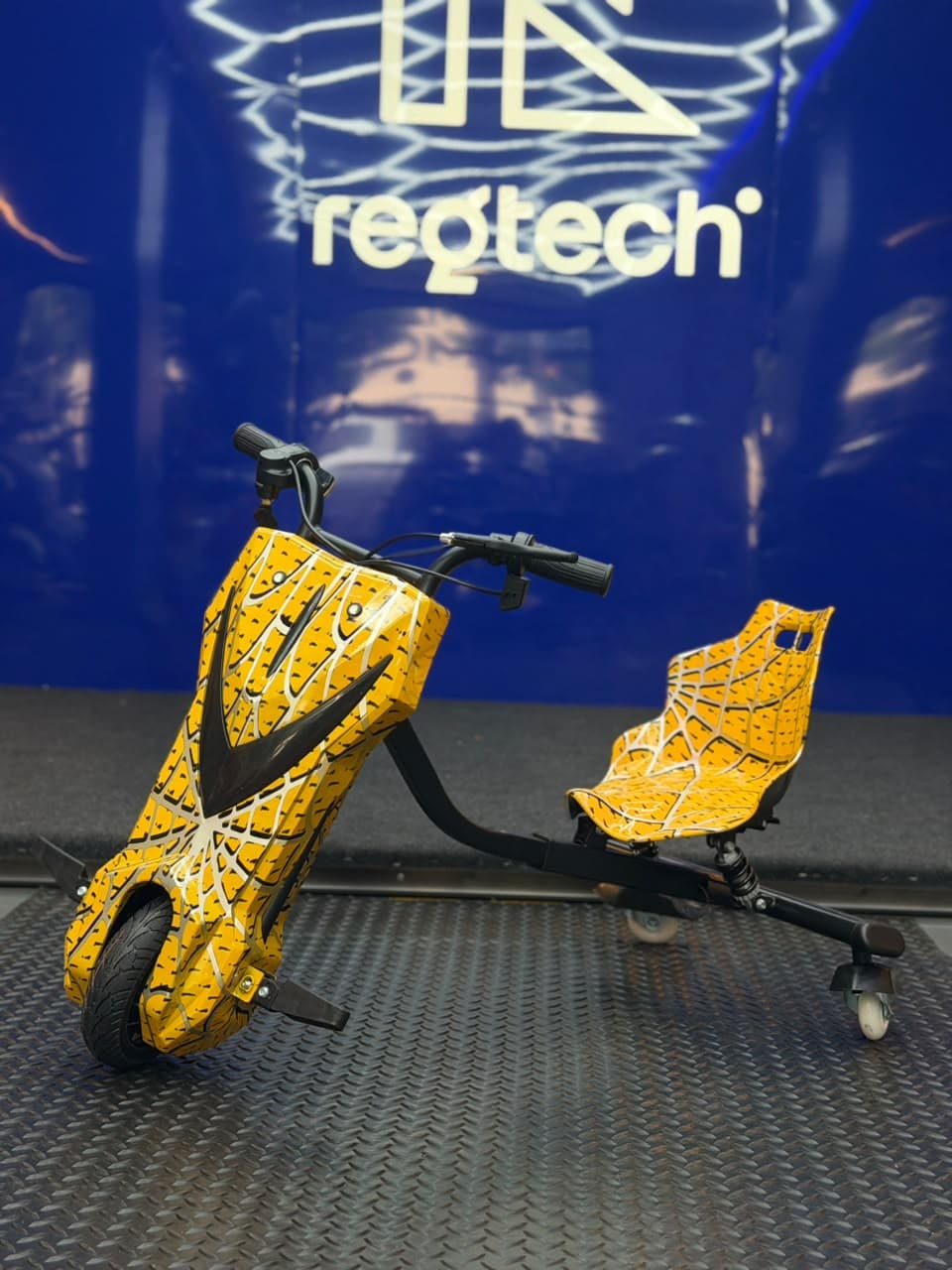 Triciclo Elétrico Triciclo - Regtech Motors